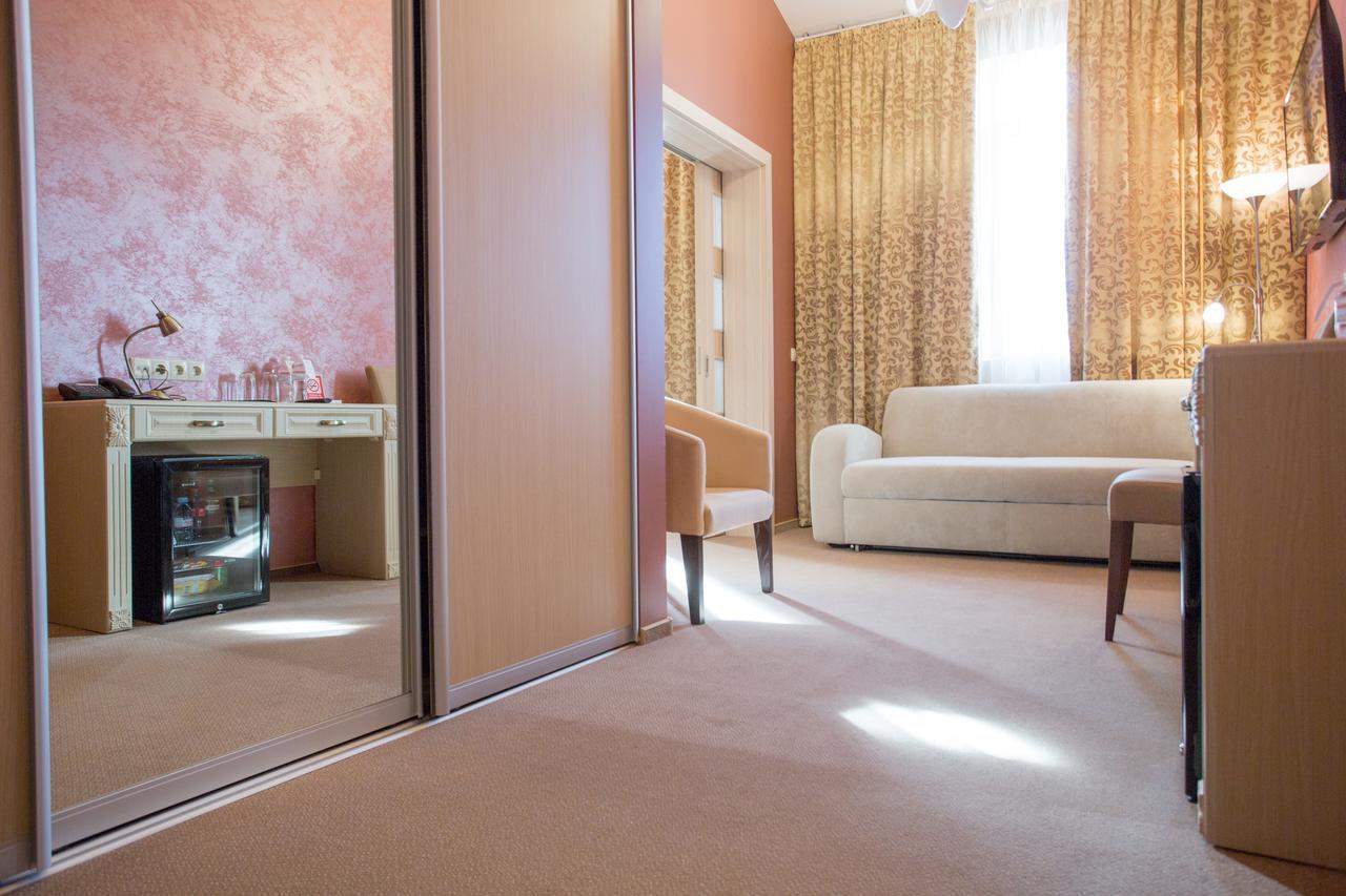 Mackintosh Hotel Κίεβο Εξωτερικό φωτογραφία
