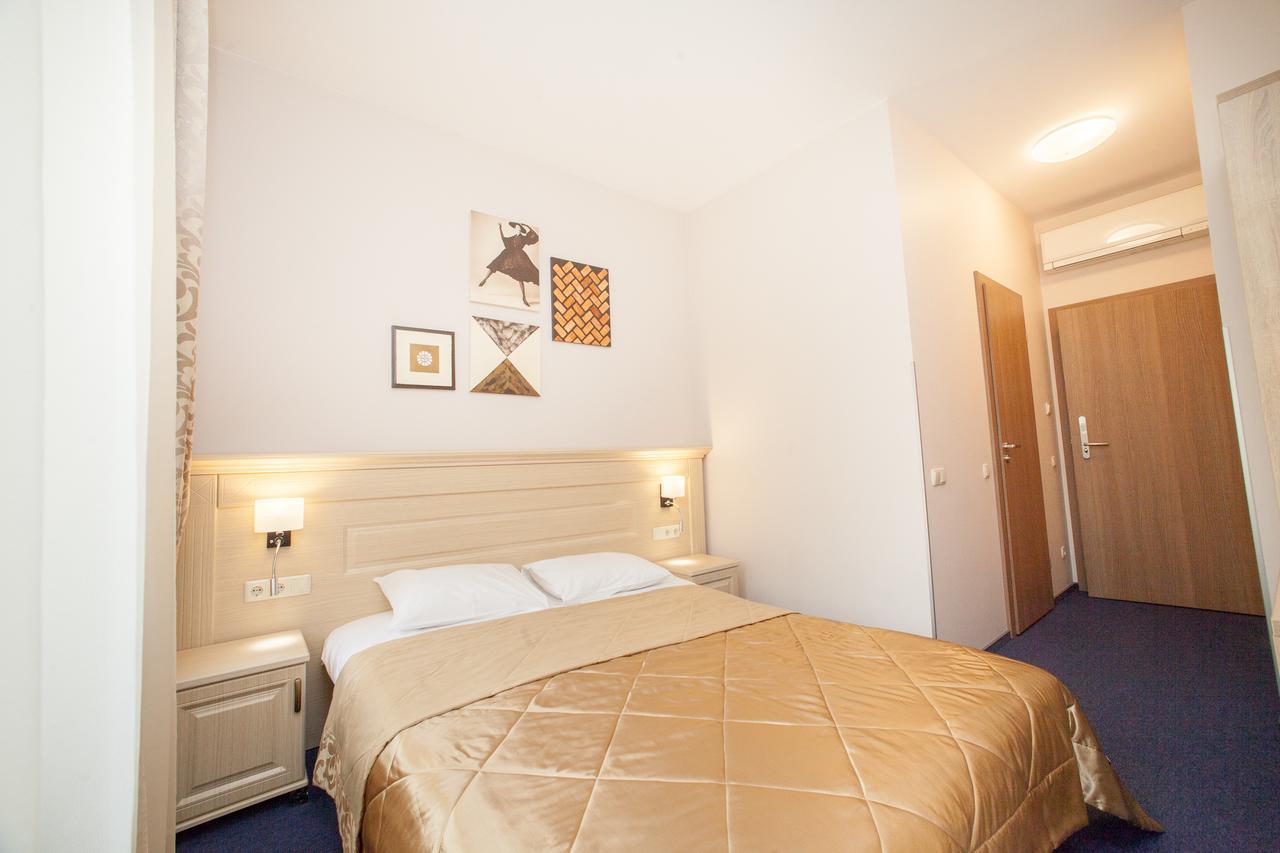 Mackintosh Hotel Κίεβο Εξωτερικό φωτογραφία
